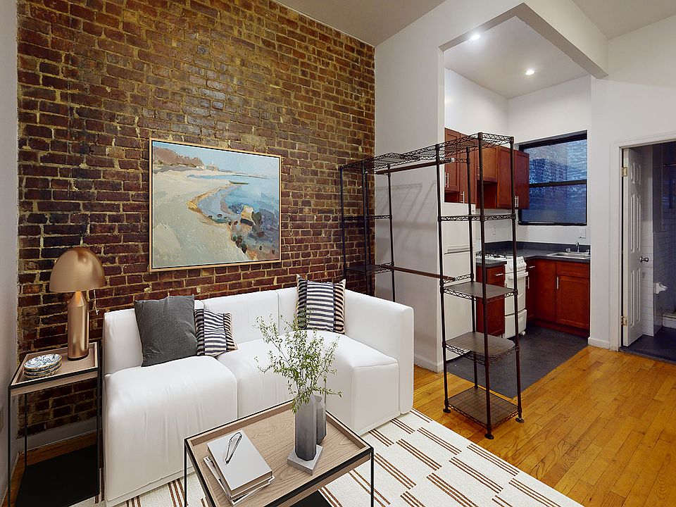 1st image of 1731 2nd Ave APT 2RN