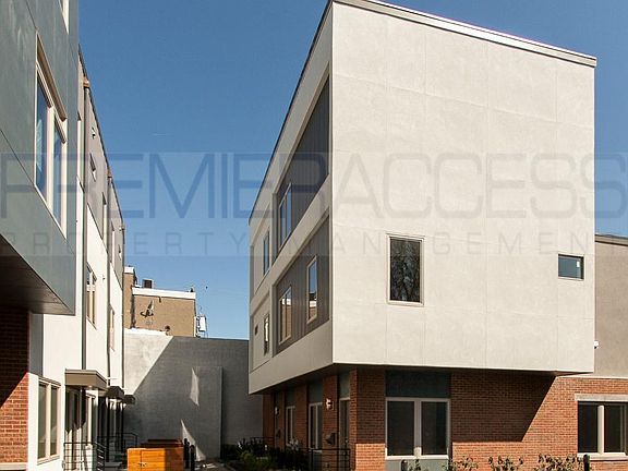 4th image of 1243 Crease St #A