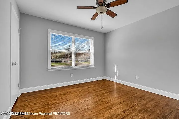 19 Bradley Ave — Photo 19
