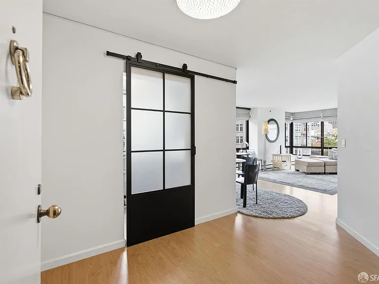 900 Bush St #321 — Photo 4