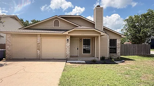 812 Primrose Ln Photo 1