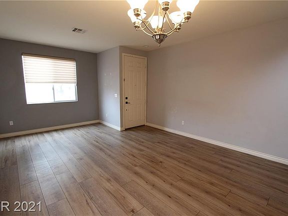4th image of 11273 Tuscolana St