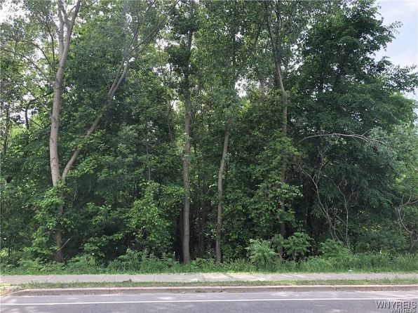 3370 Niagara Falls Blvd, Amherst, NY 14228