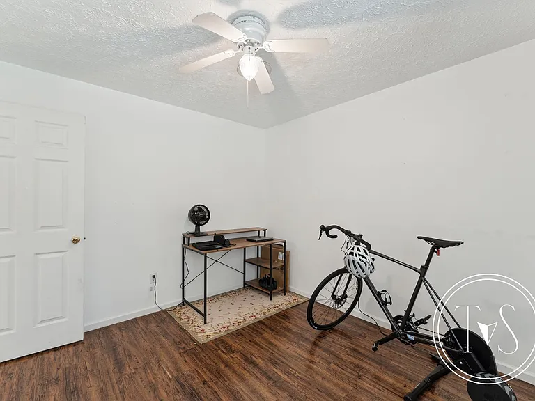 32 Gregory Ct — Photo 33