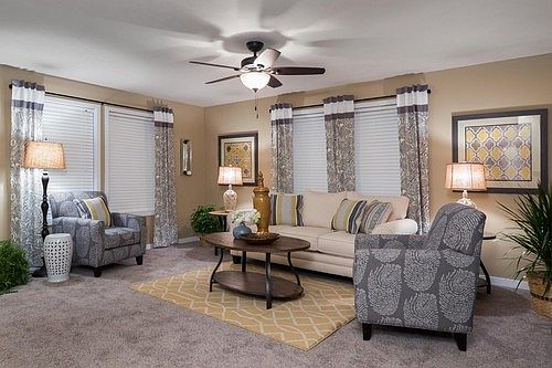 3rd image of 57393 Newport Ln