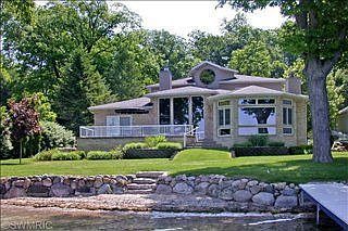 2nd image of 686 E Gull Lake Dr