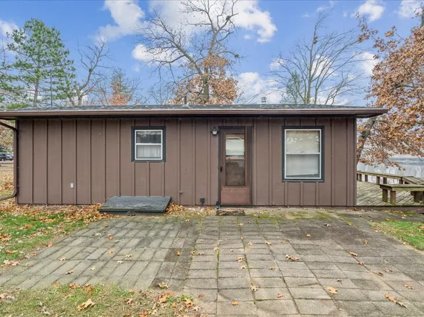 952 Ivanhoe Cir, Mount Vernon, IA 52314
