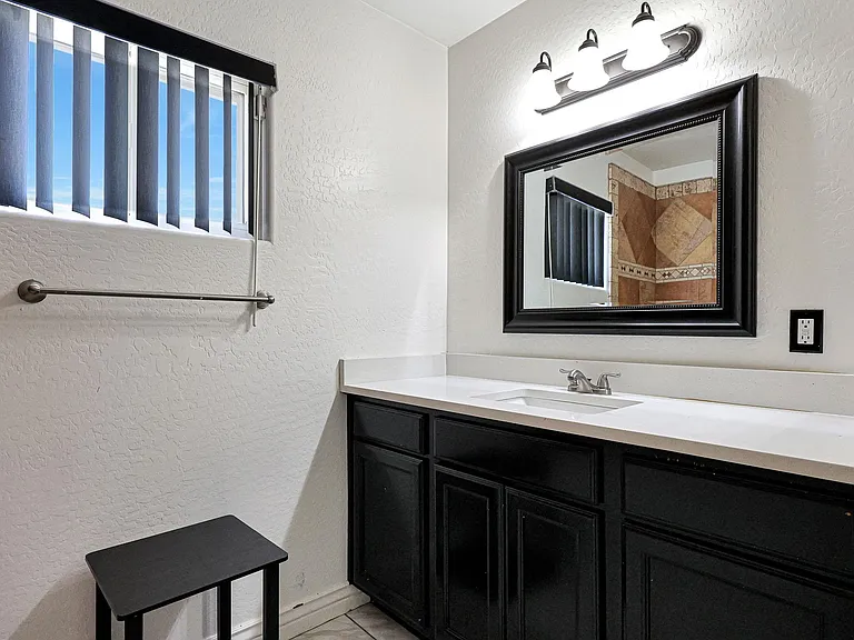 W Heatherbrae Dr — Photo 4