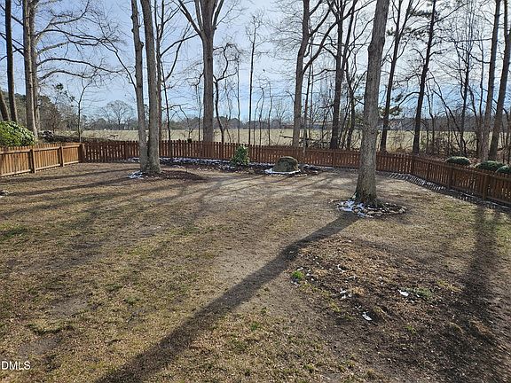 4th image of 1116 Neuse Ridge Dr