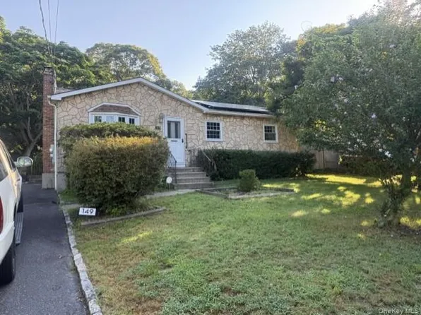 149 Locust Drive, Rocky Point, NY 11778