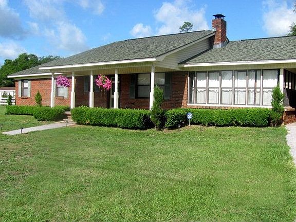 2nd image of 1501 N Century Blvd