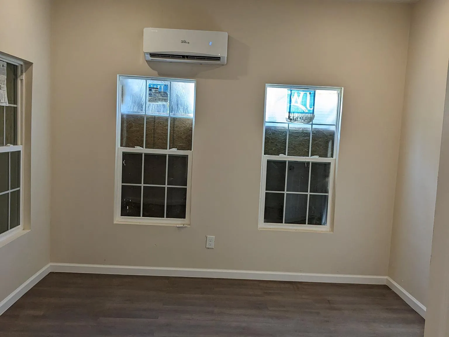 4 bed, 1821 sqft, $1,600 — Photo 2