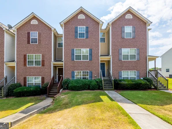 8195 Oakley Cir, Union City, GA 30291