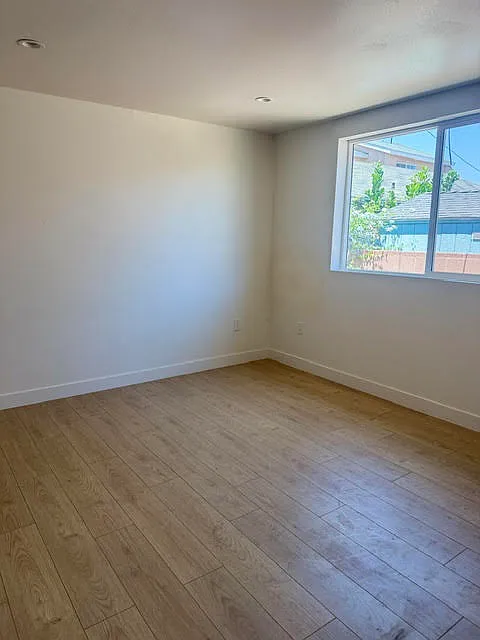3 bed, $3,650 — Photo 4