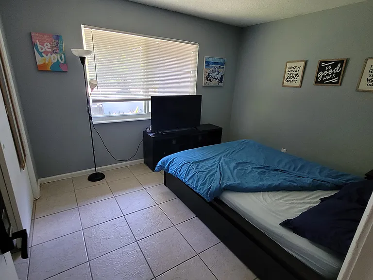 8847 Sunset Dr — Photo 10