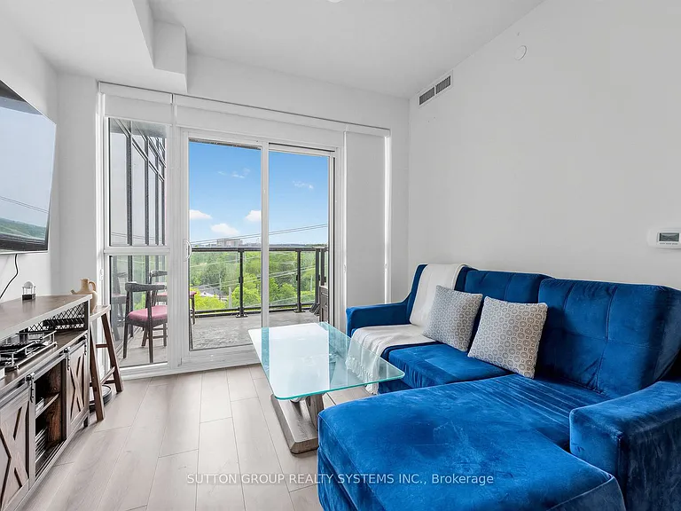 509 Dundas St W #521 — Photo 17