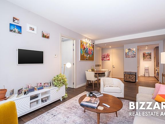 4th image of 302 E 96th St APT 502