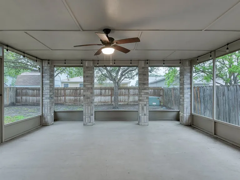 8335 Bent Meadow Dr #BENTMEADOW8335 — Photo 21