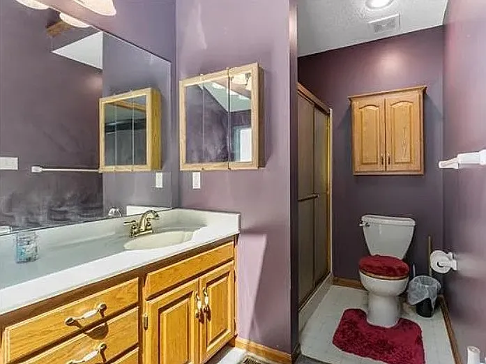 3400 Gateway Dr — Photo 2