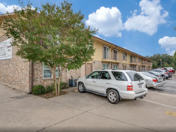 1221 N Britain Rd, Irving, TX