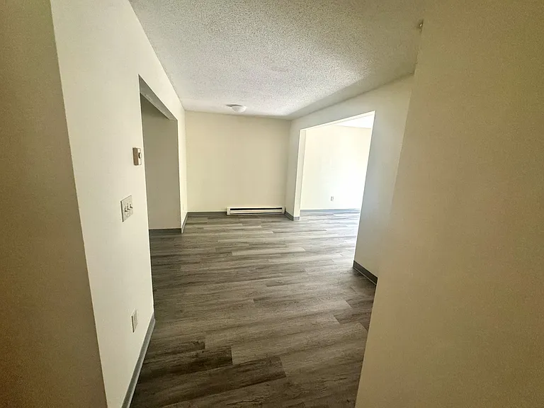 27 Maple Ave #1 — Photo 15
