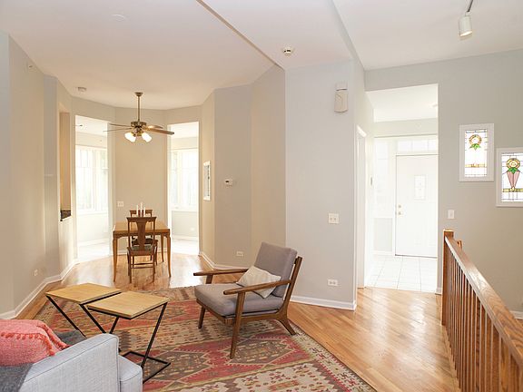 4th image of 431 S Harvey Ave APT A