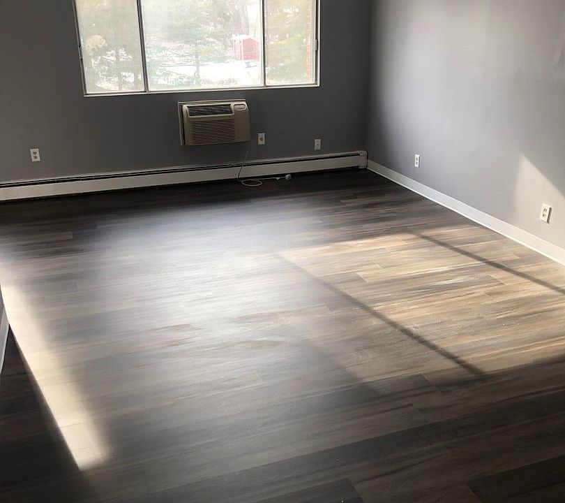 1st image of 815 Belmont Blvd APT 301