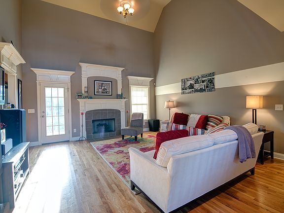 3rd image of 2813 Wright Haven Ct