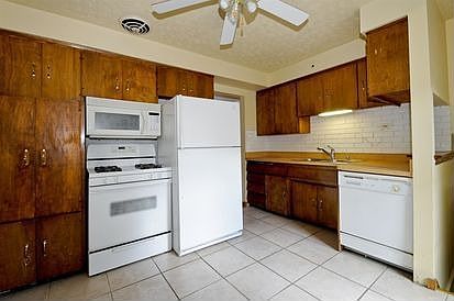 4th image of 241 Westgate Ave