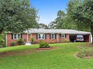 870 Walnut Cir SW, Marietta, GA 30060