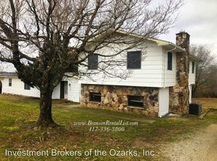 190-192 Mountain View Trl, Hollister, MO 65672
