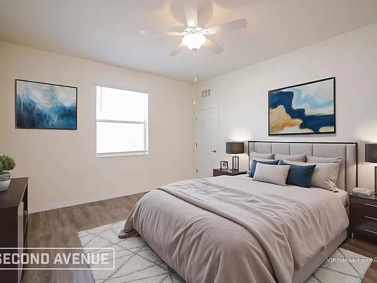 2721 NW 18th Pl — Photo 15