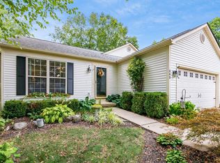 833 Buehler Dr, Delaware, OH