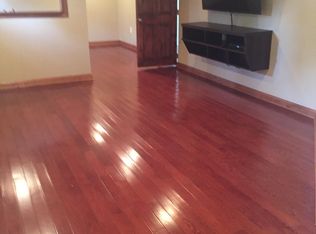 36 Walnut St #B, Montclair, NJ 07042