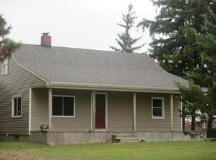 10981 Henderson Rd, Corunna, MI 48817