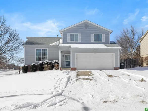 3004 N 152nd St, Omaha, NE 68116