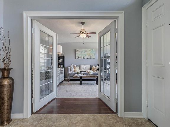 5th image of 9124 Cypress Keep Ln