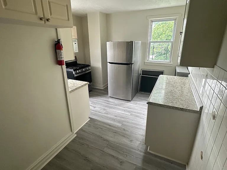515 S 9th Ave #2 — Photo 8