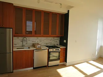 Rented by Loom Group