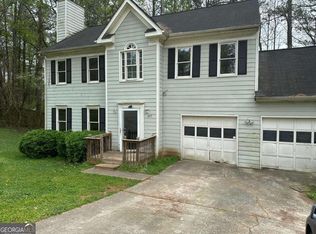 781 Fox Valley Dr, Stone Mountain, GA 30088