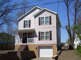 72 Rosemont Blvd, White Plains, NY 10607
