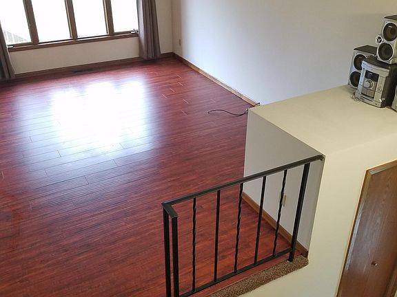 4th image of 10651 Kumquat St NW