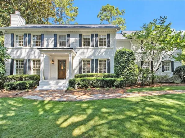 2572 Hyde Manor Dr NW, Atlanta, GA 30327