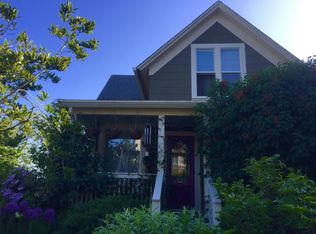 311 Cedar St, Bellingham, WA 98225