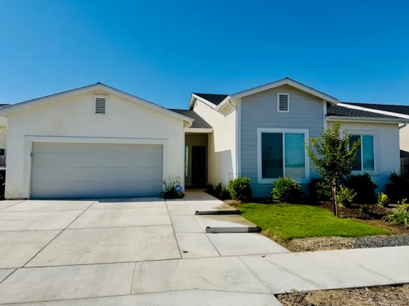 525 E Riverway Ave, Visalia, CA 93291