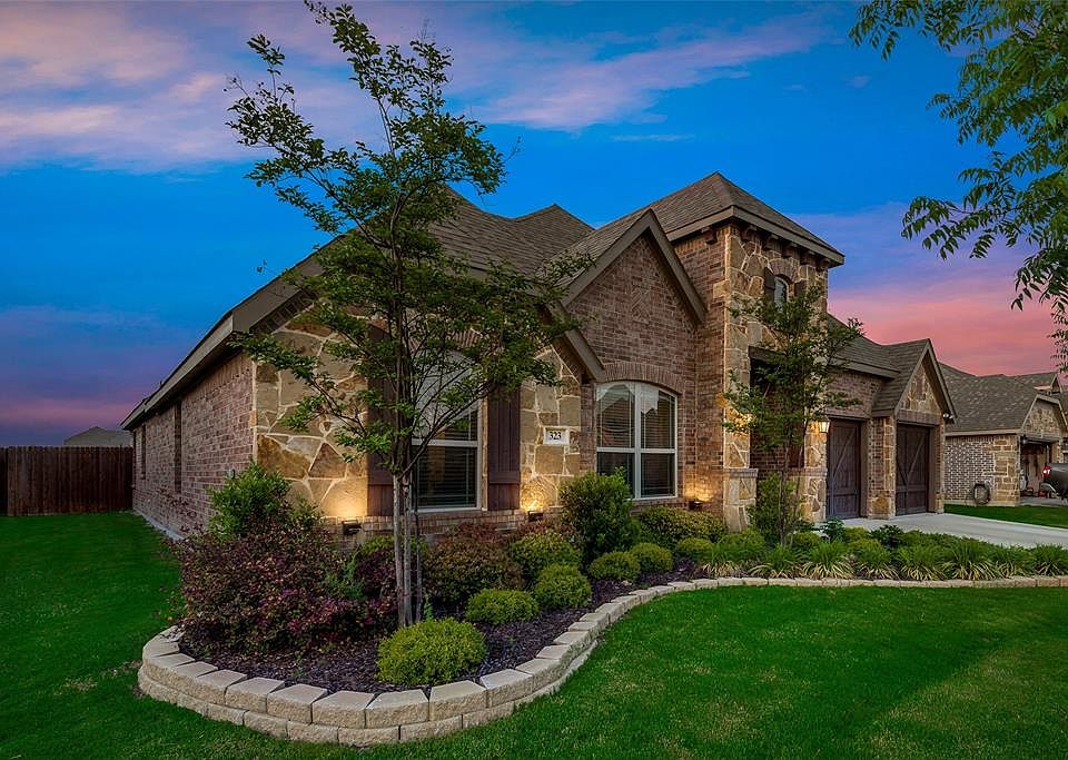 1st image of 323 Western Sky Ln
