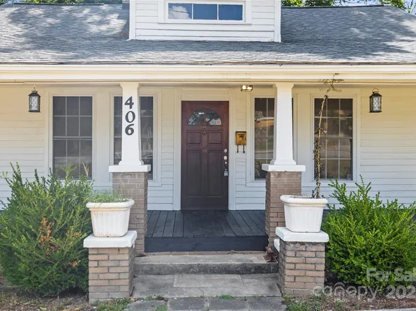 406 N Main St, Clover, SC 29710