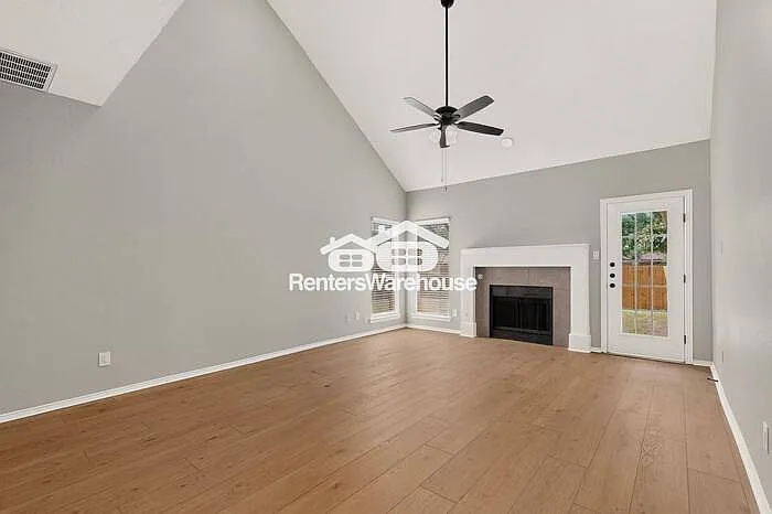 619 Ridgemont Dr — Photo 9