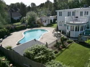 89 Allan St, Marshfield, MA 02050
