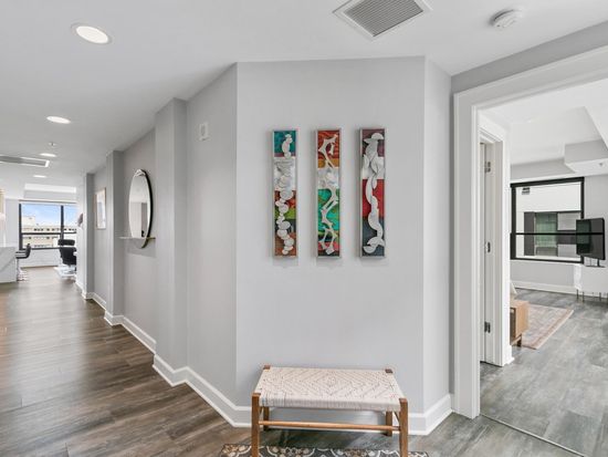 137 E Wilson St Unit 1113, Madison, WI 53703